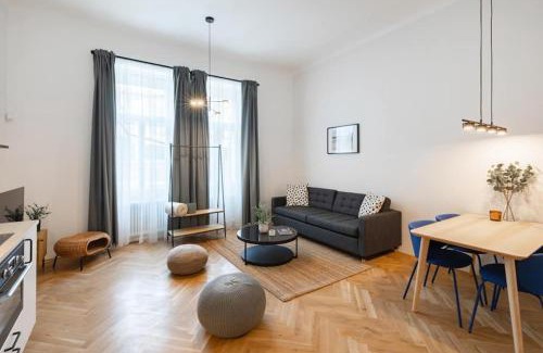 Vrsovice House | Nice cozy apartment forpeople