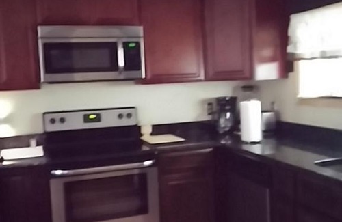 Bushkill House | Nice cozy townhouse