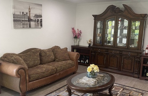 West Los Angeles Condo | Nice & cozy