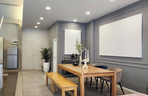 Talat Phlu House | Nice Decorated townhouse in local neighborhood, 10 minutes walk to BTS