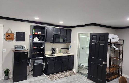 St. Martin Apartment | Nice Detatched Garage Studio Apartment Minutes from everything!Private Entrance!