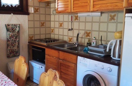 Monetier-les-Bains Apartment | Nice duplex 6 pers, village center, south balcony mountain view, near the slopes