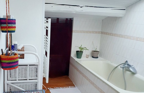Guilhemery Apartment | Nice duplex in a quiet area