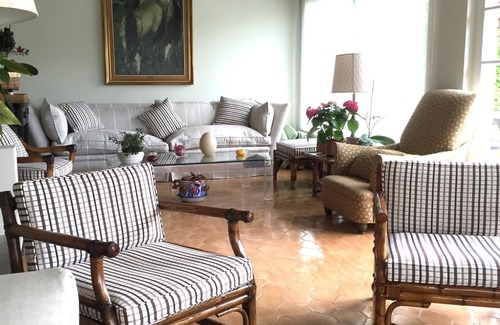 Hazas House | Nice family country house on a garden plot of almost 1 Ha.