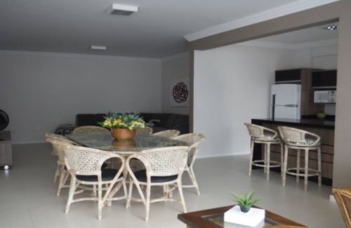 Itapema Apartment | Nice fit, walk in the sand and great location