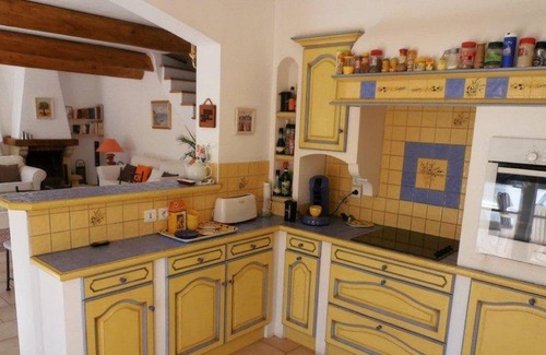 Saint-Maurice-sur-Eygues House | Nice holiday home in Saint-Maurice-sur-Eygues with garden