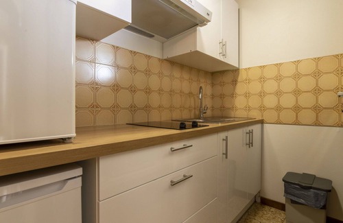 Saintes-Maries-de-la-Mer Apartment | Nice apartment for 2 guests with WIFI, TV, balcony and parking