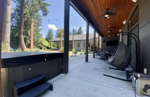 Federal Way House | Nice get away lake retreat vacation spot