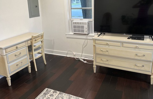 Wild Rose Cottage | Nice Home by area Lakes, Hiking Trails, and Camping