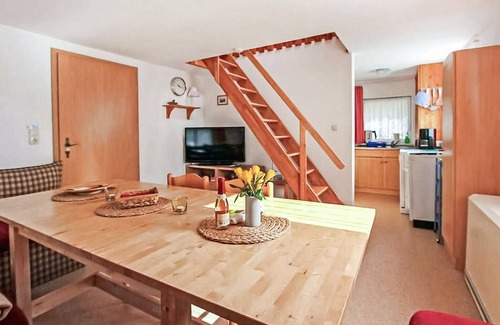Neuhaus House | Nice home in Dierhagen (Ostseebad)