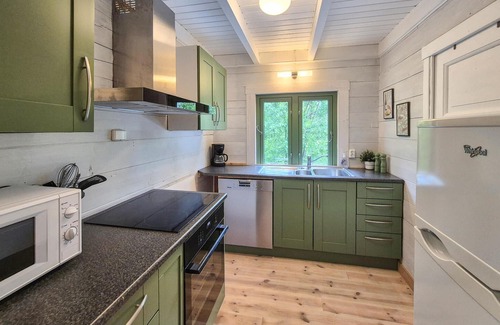 Tysvaer House | Nice home in Aksdal with house sea view