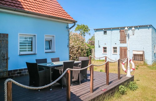 Alt Bukow House | Nice home in Alt Bukow with kitchen