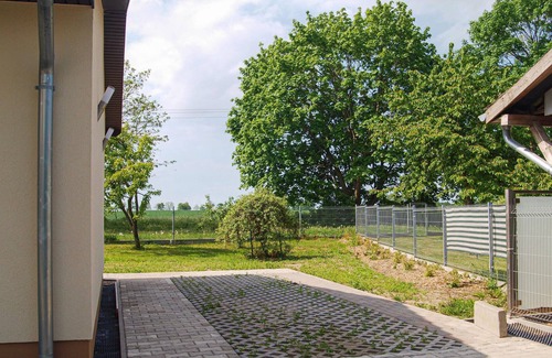 Behrenhoff House | Nice home in Behrenhoff with kitchen