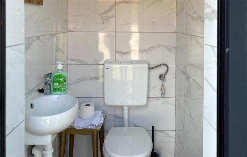 Bizovac House | Nice Home In Bizovac With Sauna