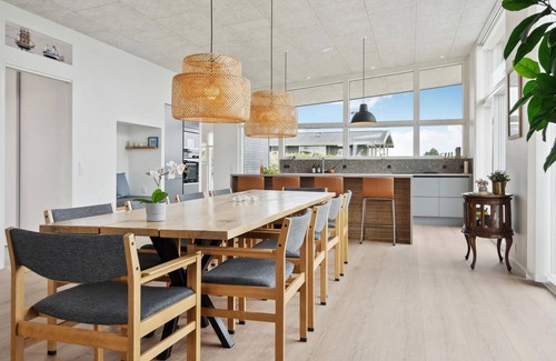 Hvidbjerg Strand House | Nice home in Børkop with jacuzzi