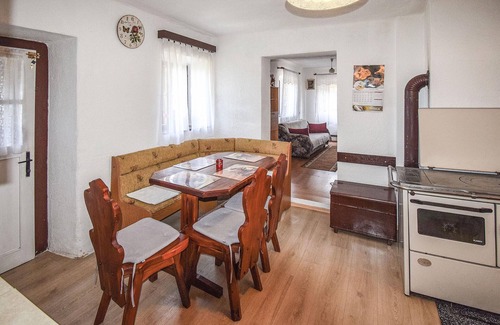 Skrad House | Nice home in Brod na Kupi