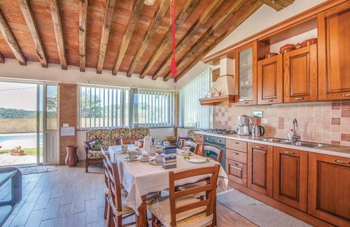 Caldana House | Nice home in Caldana -GR-