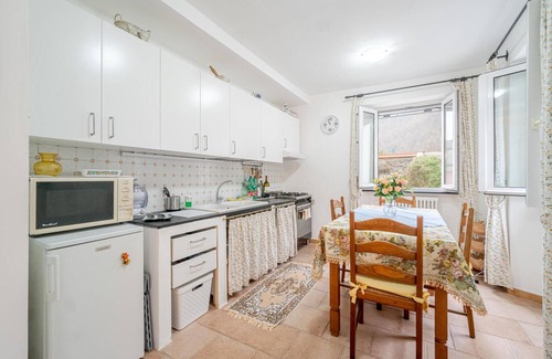 Cicagna House | Nice home in Cicagna with WiFi