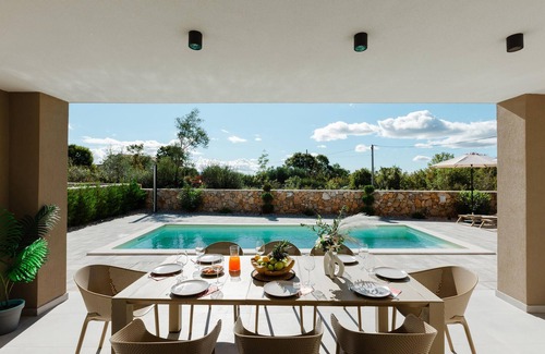 Kras House | Nice home in Dobrinj with WiFi