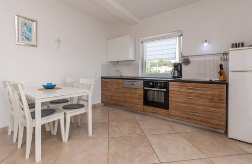 Dobropoljana House | Nice home in Dobropoljana
