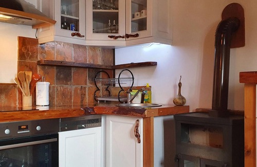Donja Voca House | Nice home in Donja Voca