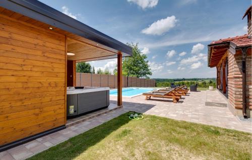 Bjelovar House | Nice Home In Gornje Plavnice With Wifi