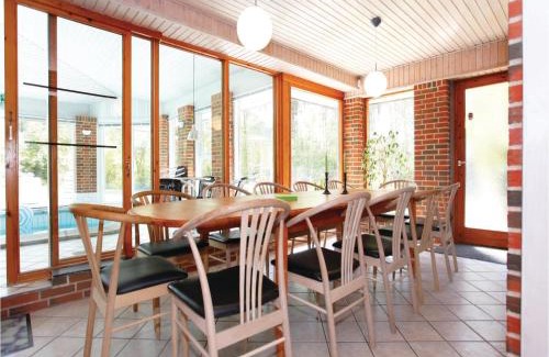 Hojby House | Nice Home In Højby With Sauna