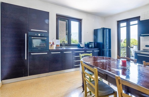 Giffoni sei Casali House | Nice home in Giffoni Sei Casali