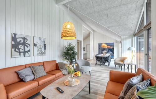 Jesendorf House | Nice Home In Jesendorf With Sauna