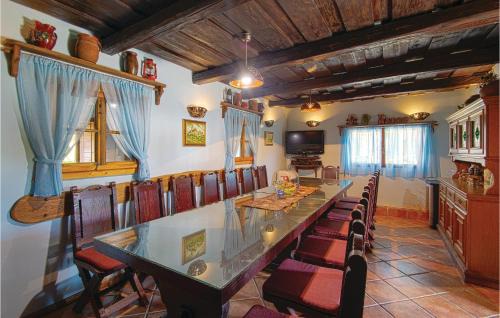 Klanjec House | Nice Home In Klanjec With Sauna