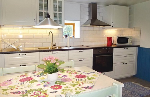 Kvidinge House | Nice home in Kvidinge with WiFi
