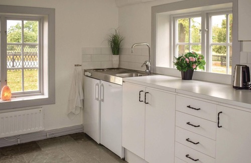 Mantorp House | Nice home in Mantorp with WiFi