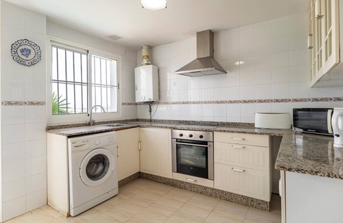 Medina-Sidonia House | Nice home in Medina Sidonia with WiFi