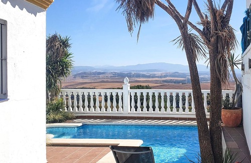 Medina-Sidonia House | Nice home in Medina Sidonia with WiFi