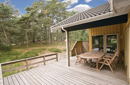Spidsegard House | Nice home in Nexø with sauna