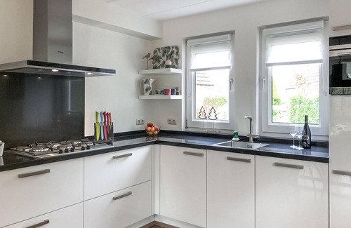 Noordwolde House | Nice home in Noordwolde with WiFi