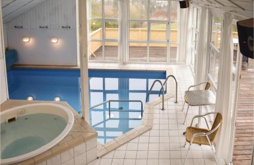 Spodsbjerg House | Nice Home In Rudkøbing With Sauna