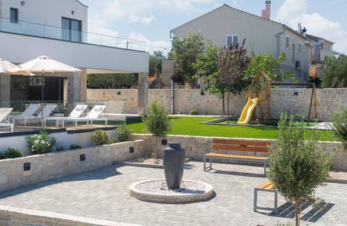 Sikovo House | Nice home in Sikovo with sauna