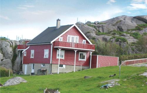 Ha House | Nice Home In Sirevåg With Kitchen