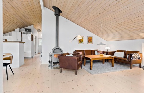 Yderby House | Nice home in Sjællands Odde with WiFi