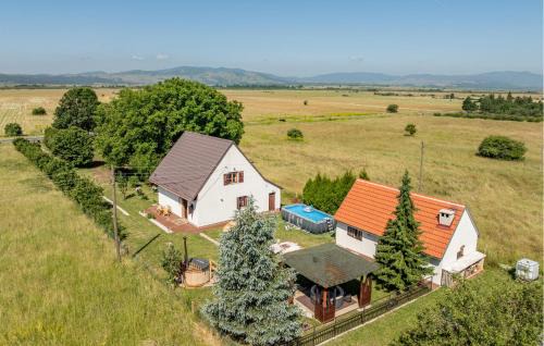 Udbina House | Nice Home In Udbina With House A Panoramic View