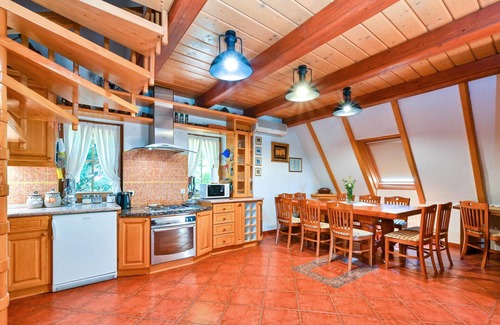 Donja Voca House | Nice home in Varazdin with sauna