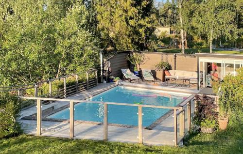 Opp-Norrby House | Nice Home In Vendelsö With Sauna