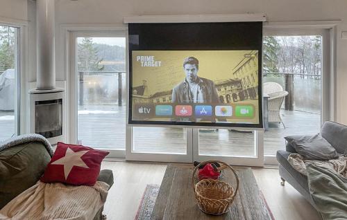 Opp-Norrby House | Nice Home In Vendelsö With Sauna