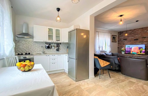 Cove Tri Zala (Zrnovo) House | Nice home in Vrgorac with WiFi