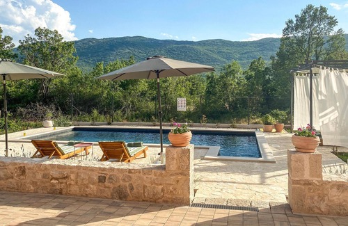 Cove Tri Zala (Zrnovo) House | Nice home in Vrgorac with WiFi