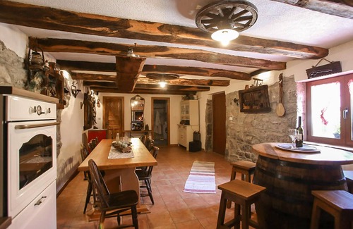 Lika-Senj House | Nice home in Zuta Lokva with WiFi