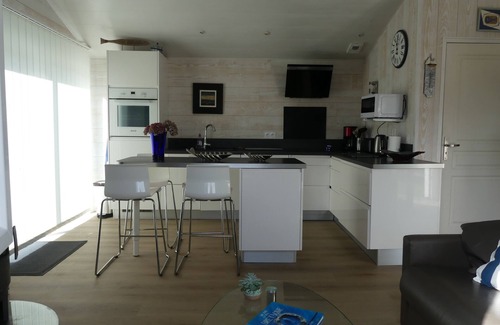 Plobannalec-Lesconil House | Nice house in quiet street close to beaches and shops