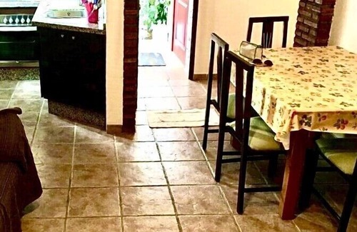 Busquistar House | Nice House in Busquistar