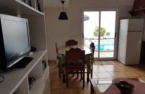Caleta de Famara House | Nice house, private pool, WIFI, near to the beach.